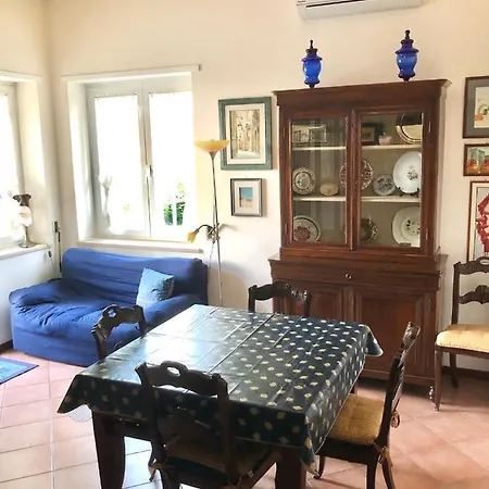 Casa Merini Taranto